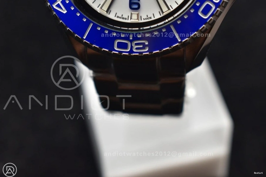 Ultra Ceramic Seamaster A2824 Dial 1:1 Edition TF White Best 6000M on SS Bracelet Bezel Deep SS Blue 1218